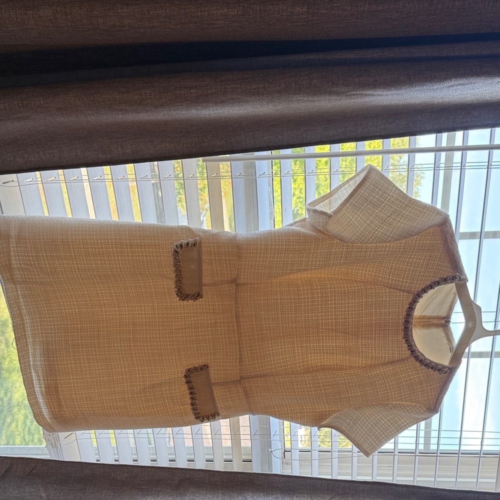 Elegant Beige Short Sleeve Dress